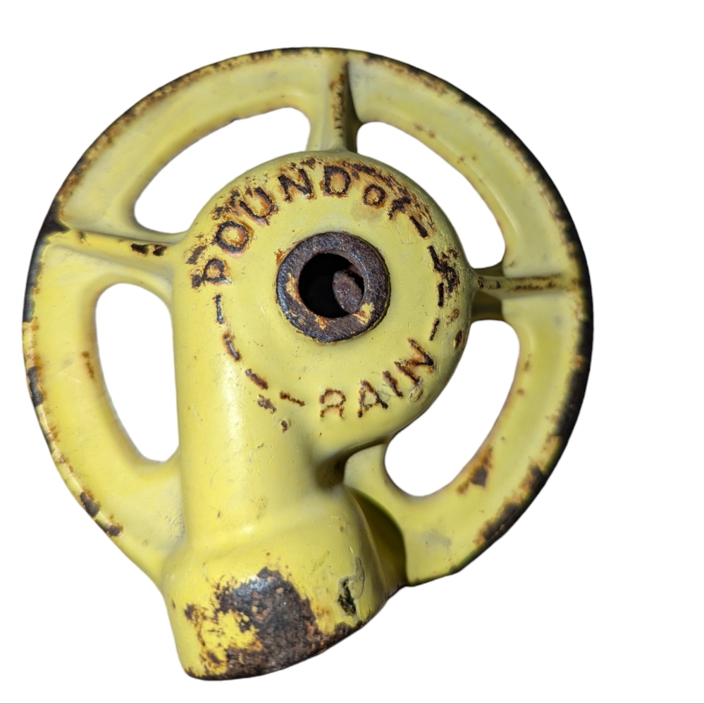 Vintage Nelson Cast Iron Metal Yard Sprinkle Pound Of Ran Outdoors Lawn Decor
